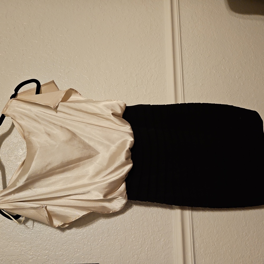 Size 6 Dress - black & cream